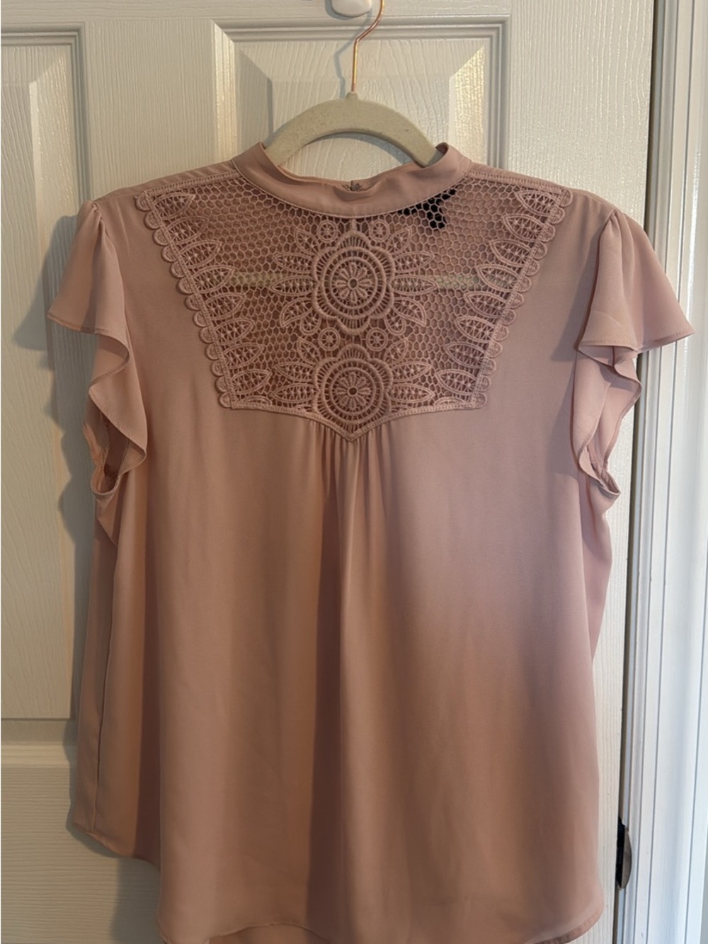 Express Lace Yoke Flutter Sleeve Blouse - Dusty Rose